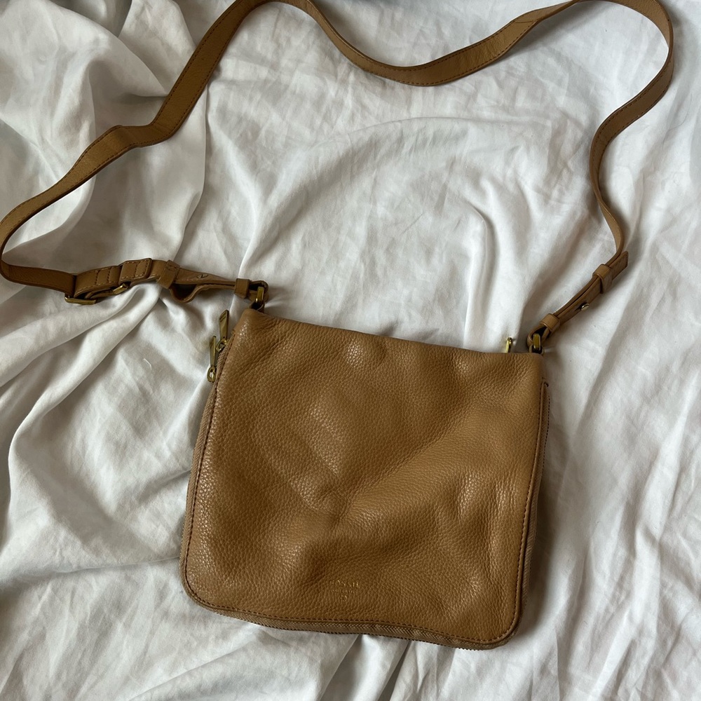 Fossil crossbody bag